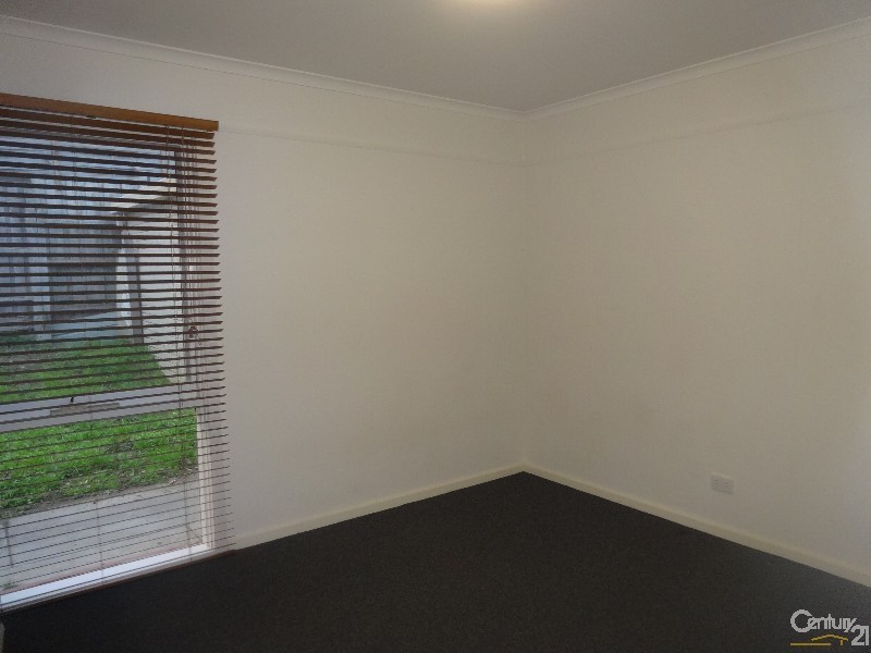 8 Doveton Avenue, Eumemmerring VIC 3177