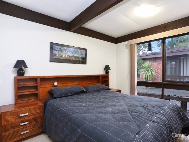 321 Gladstone Road, Dandenong North VIC 3175