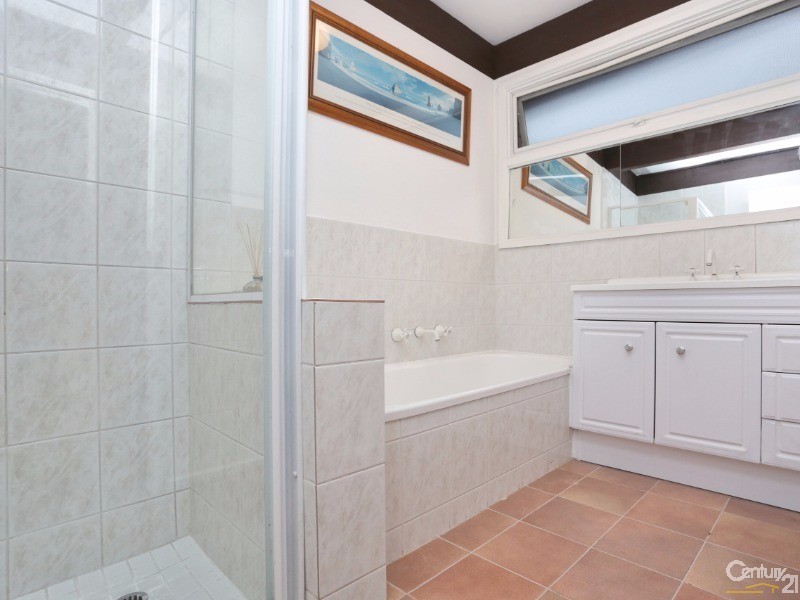 321 Gladstone Road, Dandenong North VIC 3175