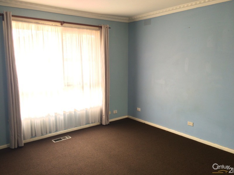 52 Hanleth Avenue, Springvale VIC 3171