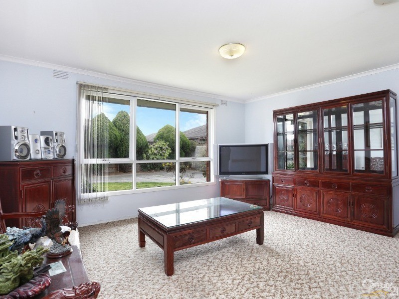 2/9 Harmony Court, Springvale South VIC 3172