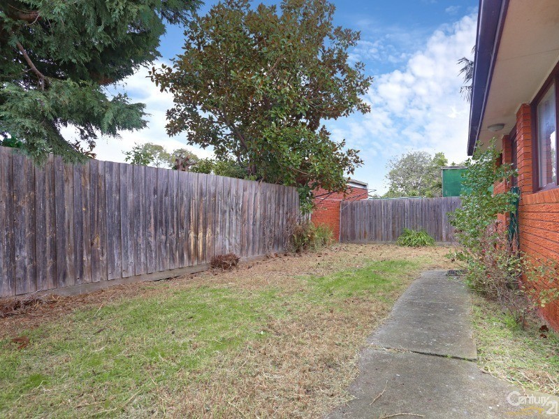 2/9 Harmony Court, Springvale South VIC 3172