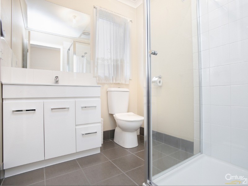 2/18 Namur Street, Noble Park VIC 3174