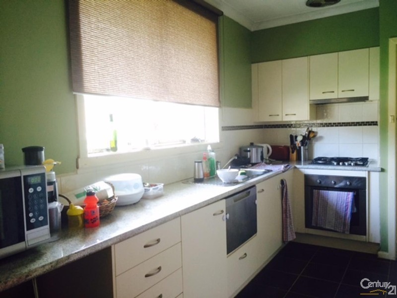 1/45 Hillside Avenue, Dandenong North VIC 3175