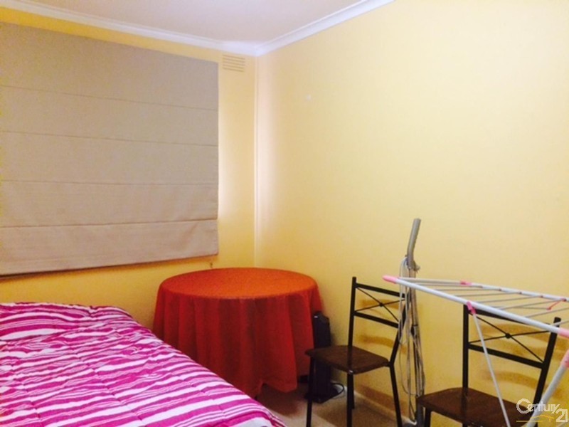 1/45 Hillside Avenue, Dandenong North VIC 3175