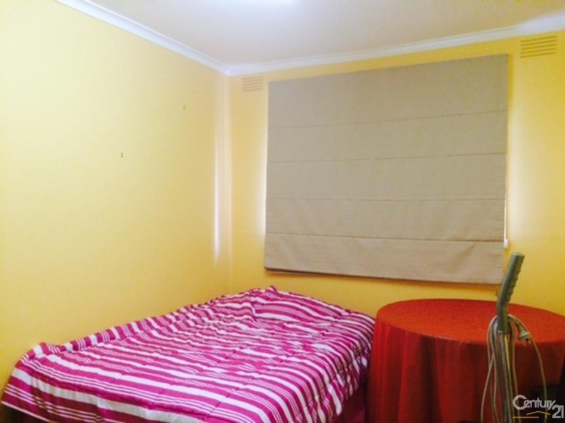 1/45 Hillside Avenue, Dandenong North VIC 3175