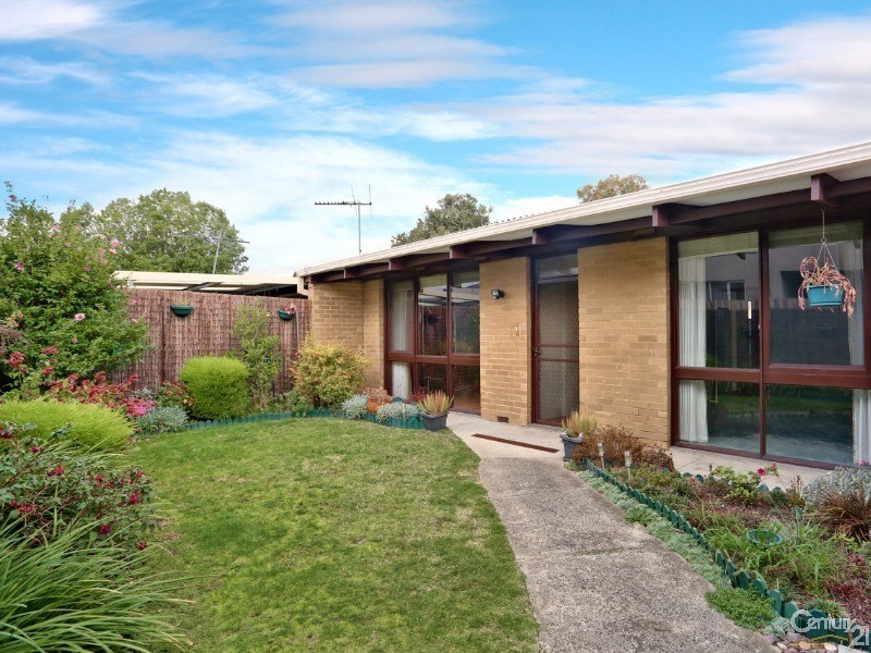 2/29 Bowmore Road, Noble Park VIC 3174