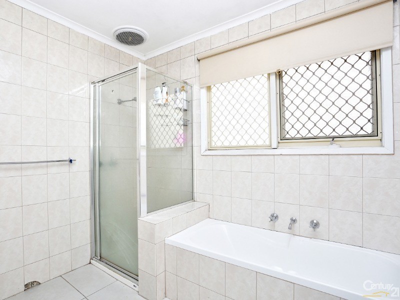 65 Sheoak Street, Doveton VIC 3177