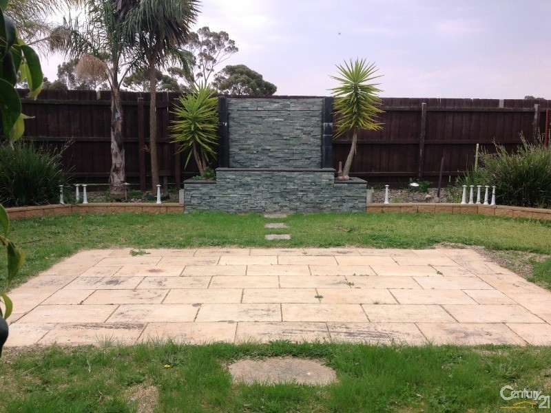 37 Exner Drive, Dandenong North VIC 3175