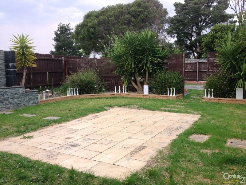 37 Exner Drive, Dandenong North VIC 3175