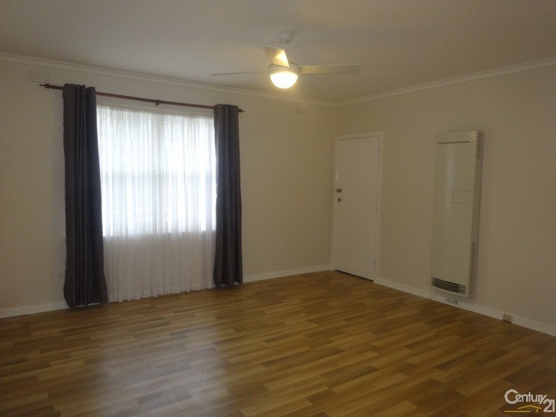 4/6  Aratula Street, Dandenong VIC 3175