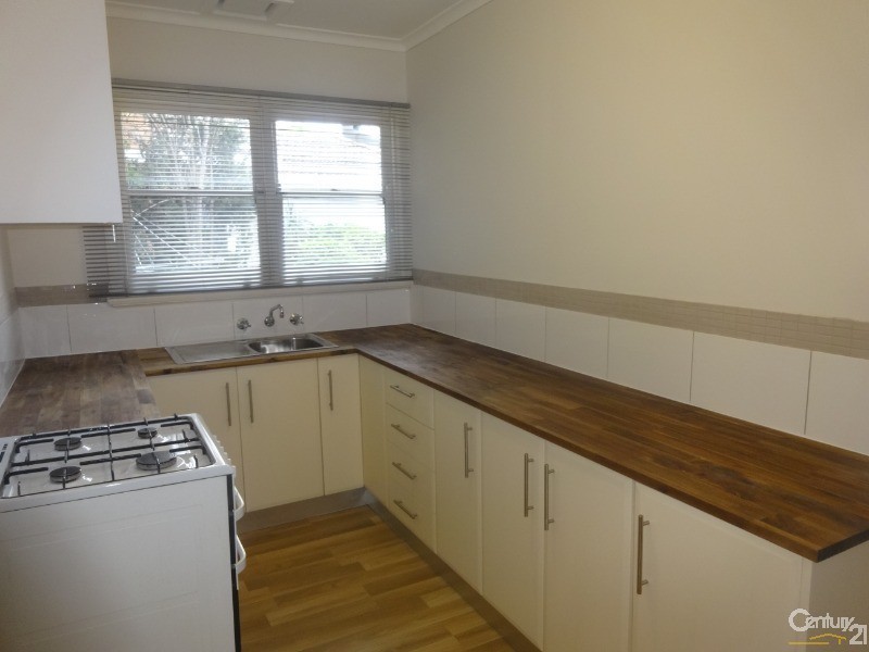 4/6  Aratula Street, Dandenong VIC 3175