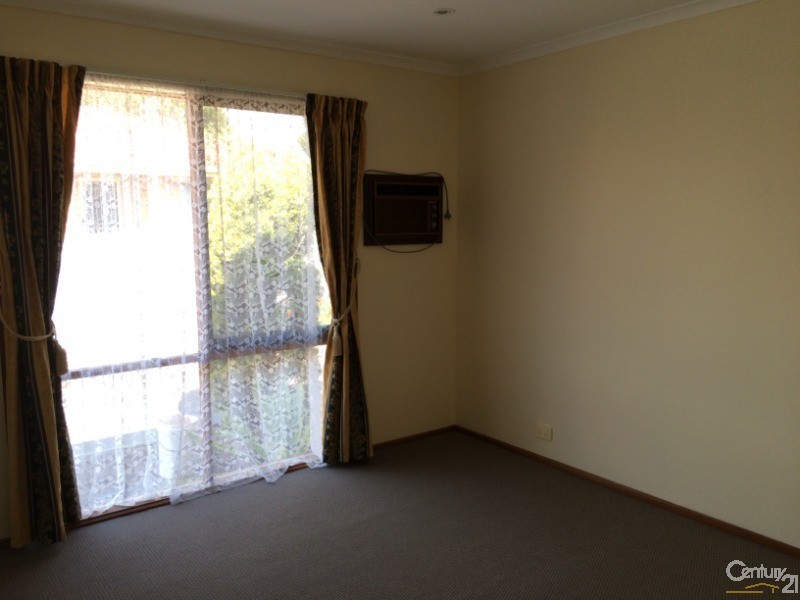 1/12 Neville Avenue, Seaford VIC 3198