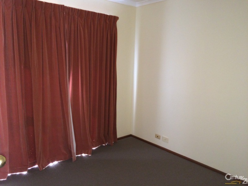 1/12 Neville Avenue, Seaford VIC 3198