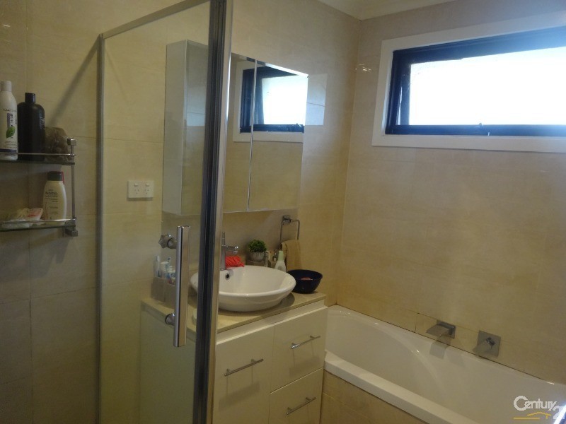 15 Coolavin Road, Noble Park North VIC 3174