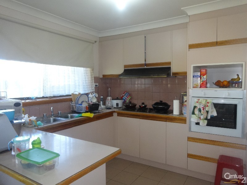 1/3 Lesley Grove, Noble Park VIC 3174