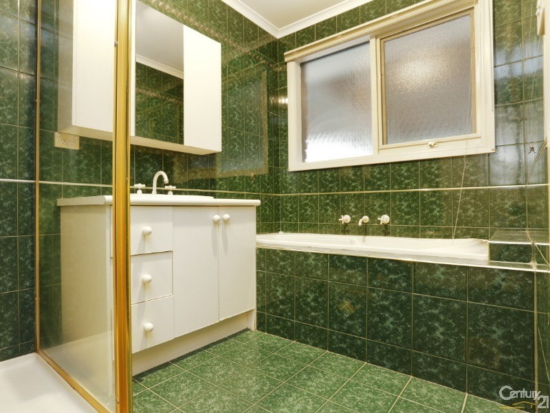 16 Esther Court, Boronia VIC 3155