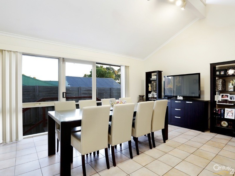 16 Esther Court, Boronia VIC 3155