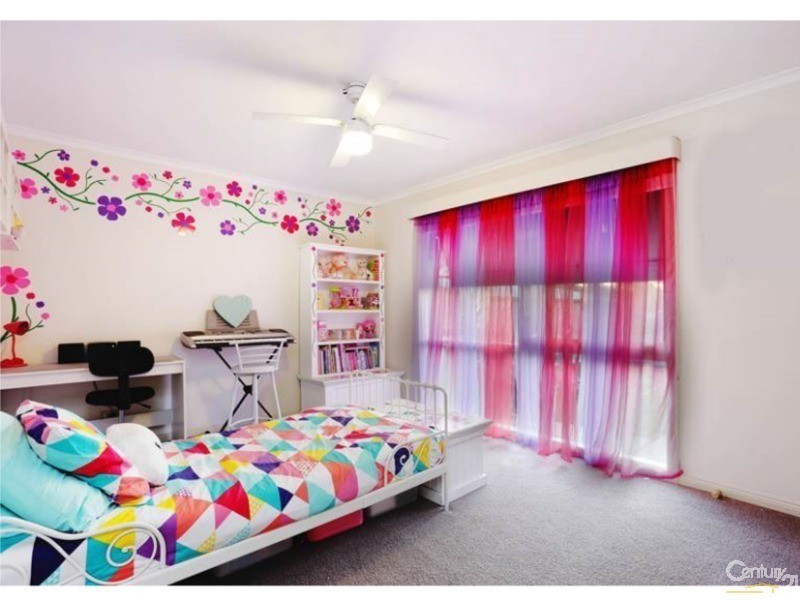 16 Esther Court, Boronia VIC 3155