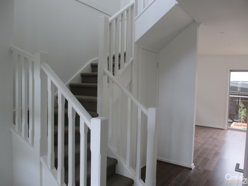 4/14 Pamela Street, Noble Park VIC 3174