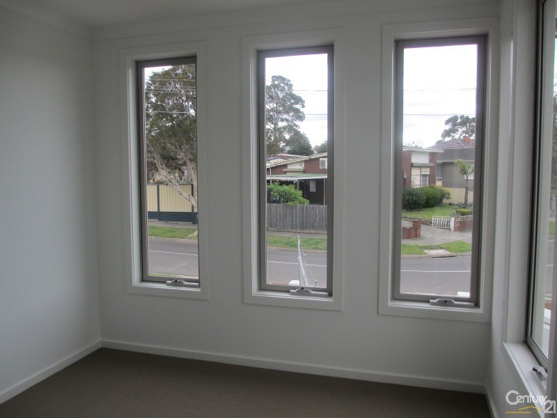 4/14 Pamela Street, Noble Park VIC 3174