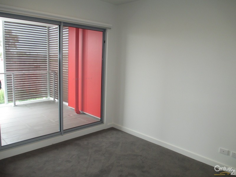 220/51-53 Buckley Street, Noble Park VIC 3174