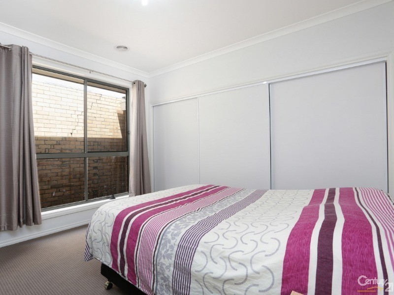 7 Stella Ave, Noble Park VIC 3174