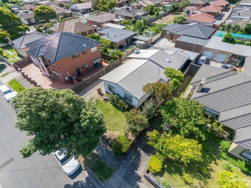 7 Stella Ave, Noble Park VIC 3174