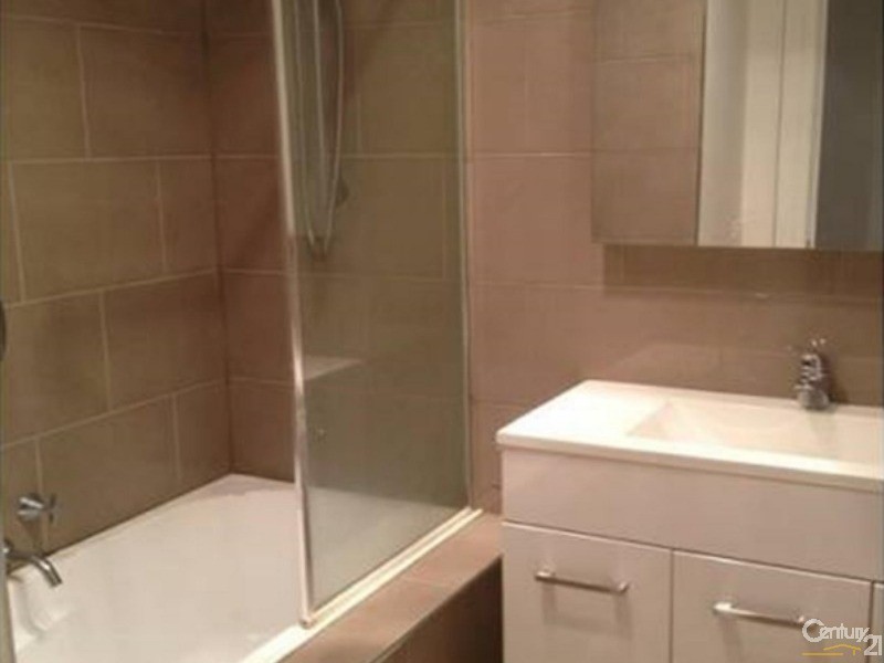 8 Markham Court, Keysborough VIC 3173