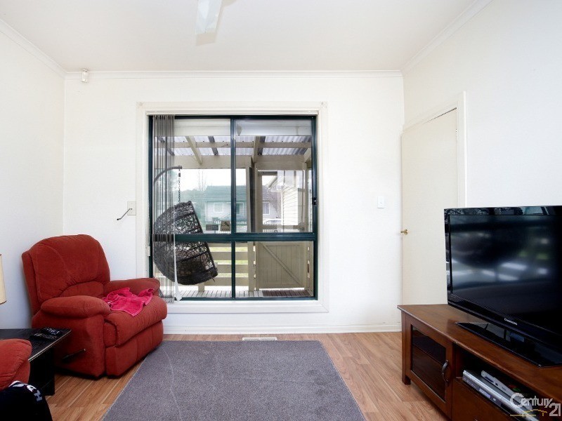 35 Fugosia Street, Doveton VIC 3177