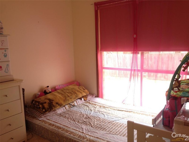 1/7 Flinders Street, Noble Park VIC 3174