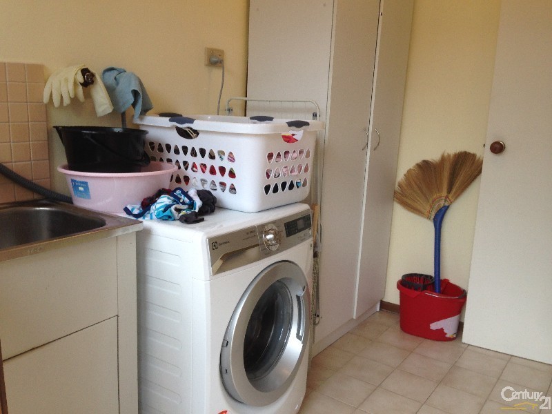 1/7 Flinders Street, Noble Park VIC 3174