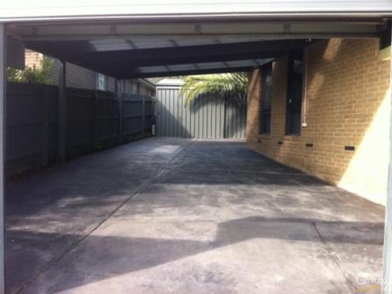 3 Templewood Avenue, Noble Park North VIC 3174