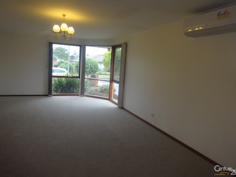 4 Melaleuca Court, Rowville VIC 3178