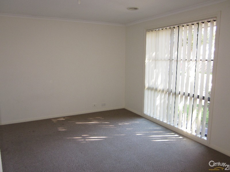 27  Henry Street, Noble Park VIC 3174