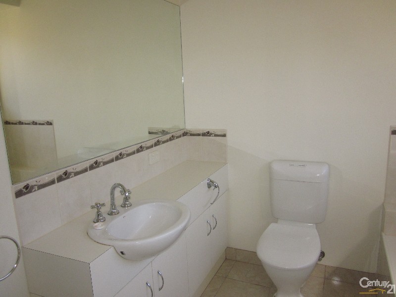 27  Henry Street, Noble Park VIC 3174