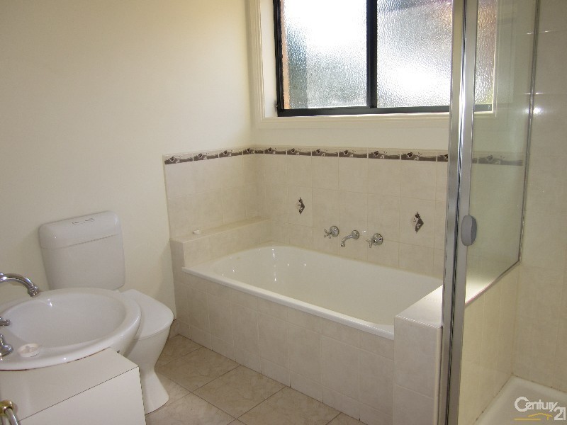 27  Henry Street, Noble Park VIC 3174