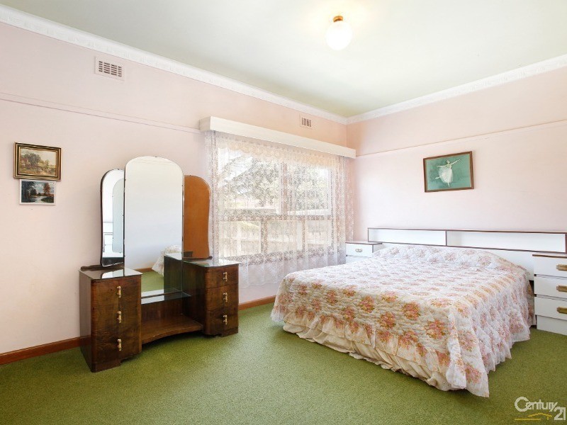 3 Dunvegan Crescent, Dandenong VIC 3175
