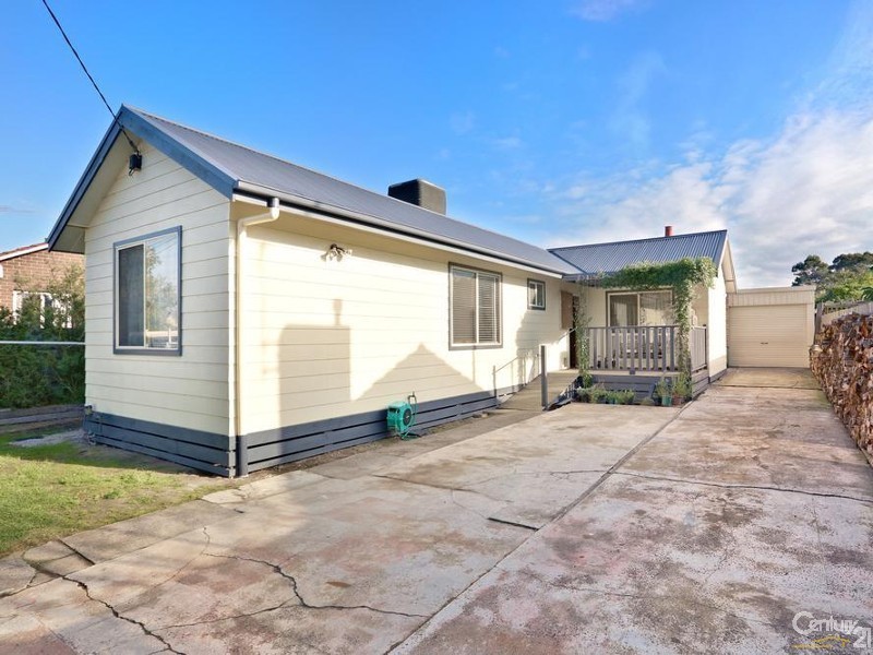 29 Fugosia Street, Doveton VIC 3177