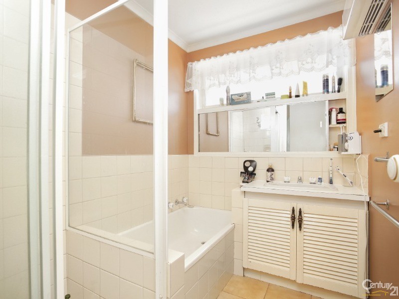 12/11 Digby Court, Springvale South VIC 3172