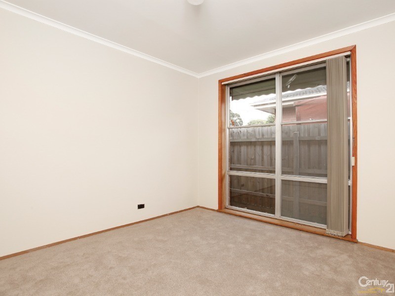 213 Cheltenham Road, Keysborough VIC 3173