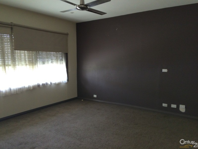 27 Hutton Street, Dandenong VIC 3175