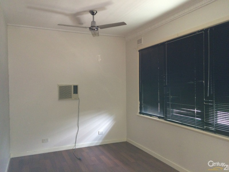 27 Hutton Street, Dandenong VIC 3175