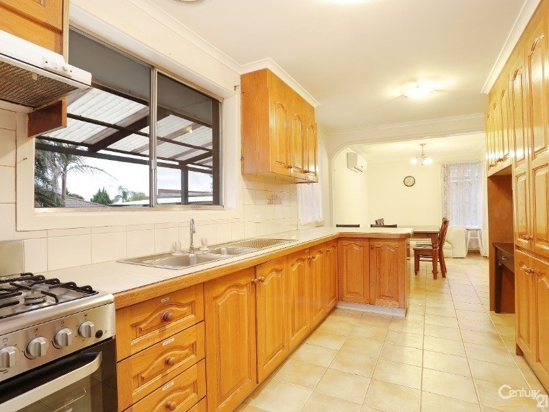 6 Wyuna Drive, Noble Park VIC 3174