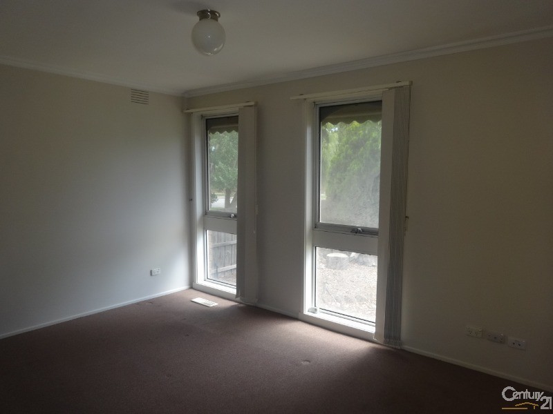 196 Old Dandenong Road, Heatherton VIC 3202