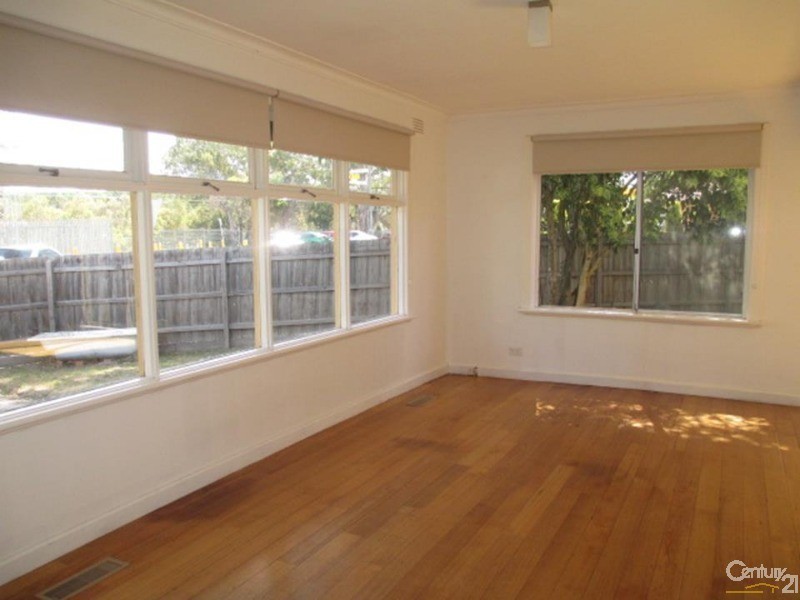 1/128 Railway Parade, Noble Park VIC 3174