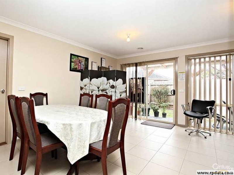 8/55-57 Hammond Rd, Dandenong VIC 3175