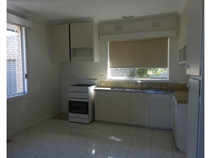 11 Jonathan Court, Noble Park VIC 3174