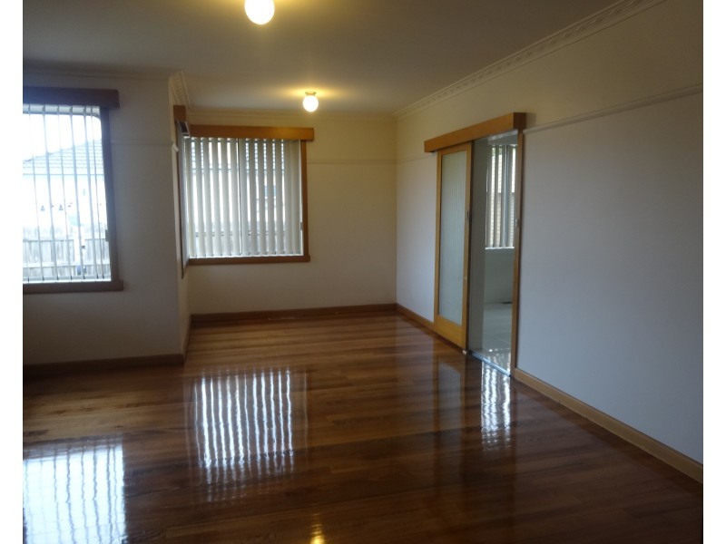 11 Jonathan Court, Noble Park VIC 3174