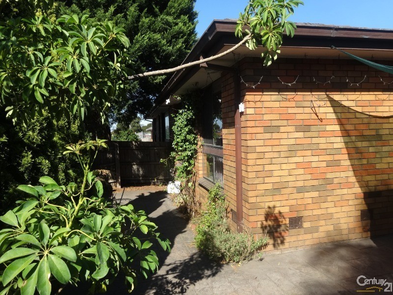 4/2 MacKay Street, Springvale South VIC 3172